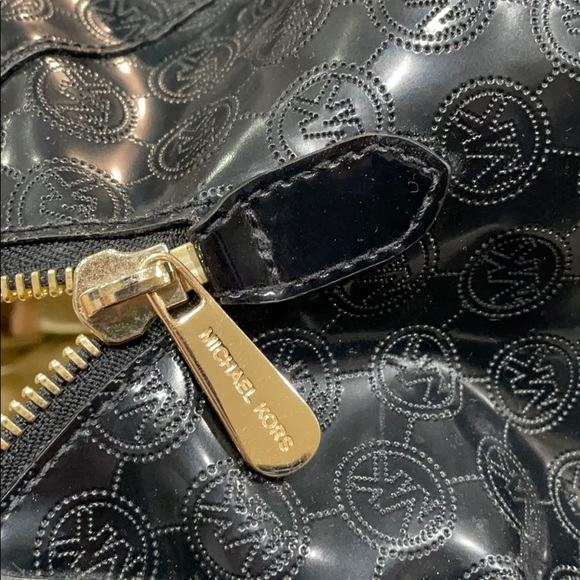Michael Kors Hand Bag - Picture 6 of 6